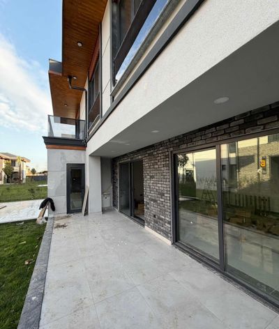 SERDİVAN YAZLIK'da TAM MÜSTAKİL GENİŞ BAHÇELİ 4+1 VİLLA — fotoğraf 12