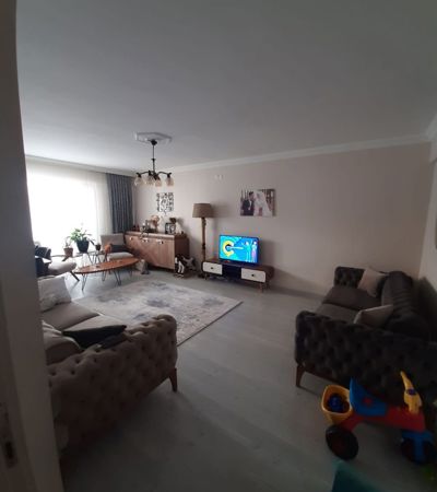 AKYAZI ÖMERCİKLER MAHALLESİ'NDE 3+1 GENİŞ DAİRE — fotoğraf 2