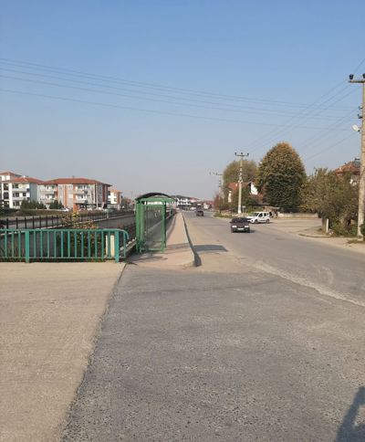 AKYAZI ÖMERCİKLER MAHALLESİ'NDE 3+1 GENİŞ DAİRE — fotoğraf 3