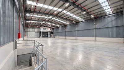 YENİ SANAYİ BÖLGESİNDE 120 M² KİRALIK DÜKKÂN — fotoğraf 13