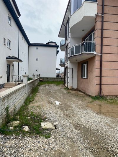 YUNUS EMRE MAHALLESİ'NDE MERKEZİ KONUMLU, GENİŞ 4+1 TERS DUBLEKS