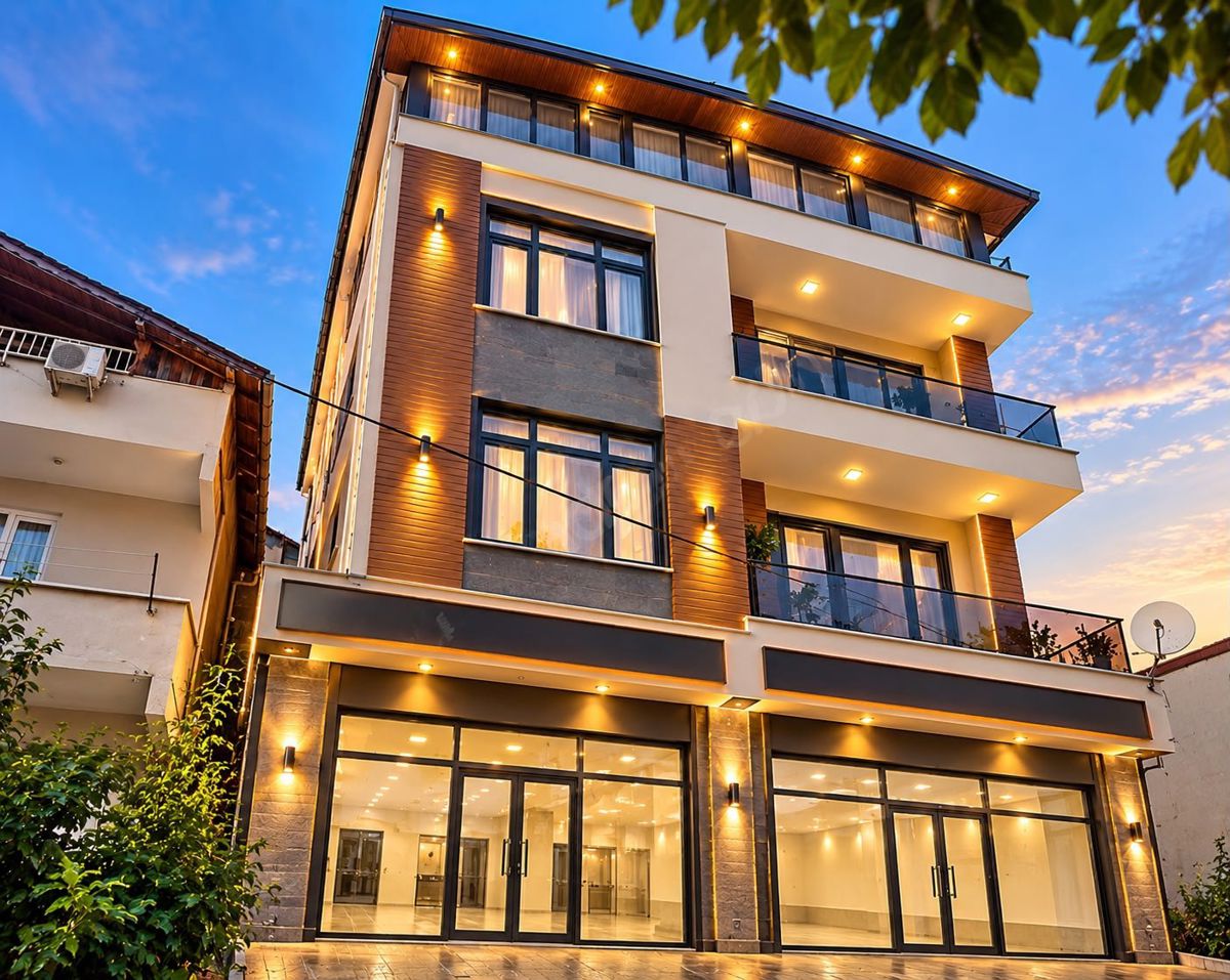 EMLAK PAZARINDAN ÜSKÜDAR'DA 220 m2 ARSA ÜSTÜNDE SATILIK BİNA