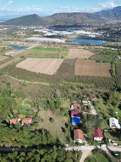 TAŞBURUN'DA 3.000m2 SATILIK KISMİ İMARLI ARSA — fotoğraf 9