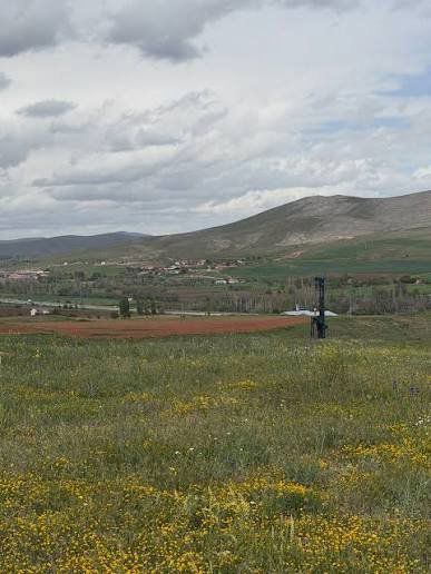 ANKARA AYAŞ TEKKEDE 5 DÖNÜM SATILIK İMARLI ARSA — fotoğraf 2