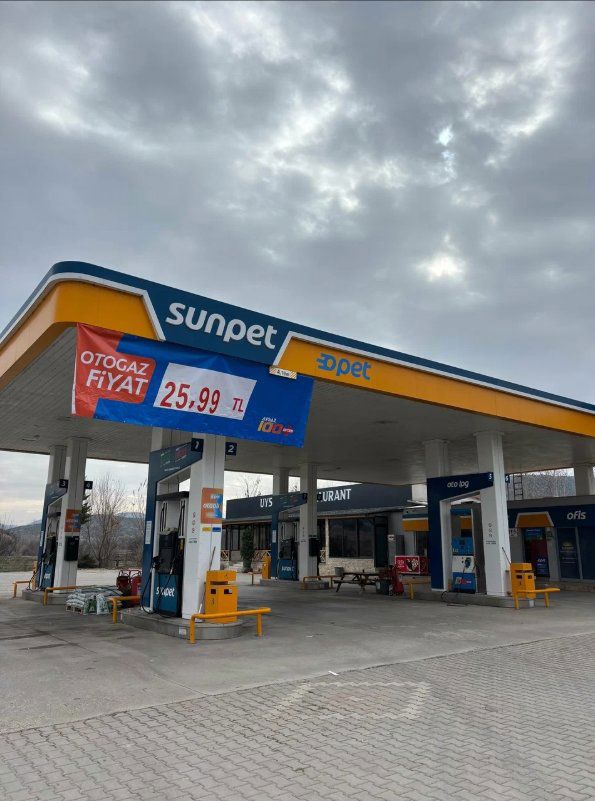 SAKARYA AKYAZI'DA ACİL SATILIK PETROL OFİSİ