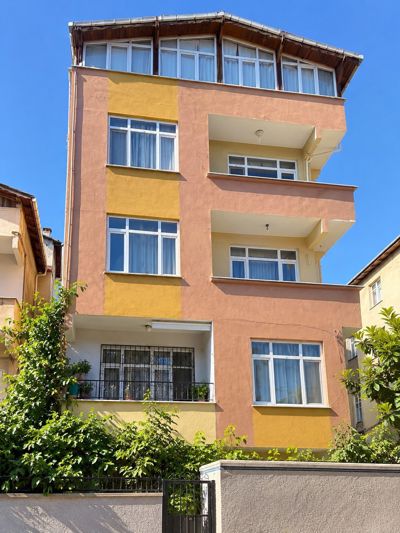 EMLAK PAZARINDAN ÜSKÜDAR'DA 220 m2 ARSA ÜSTÜNDE SATILIK BİNA — fotoğraf 11